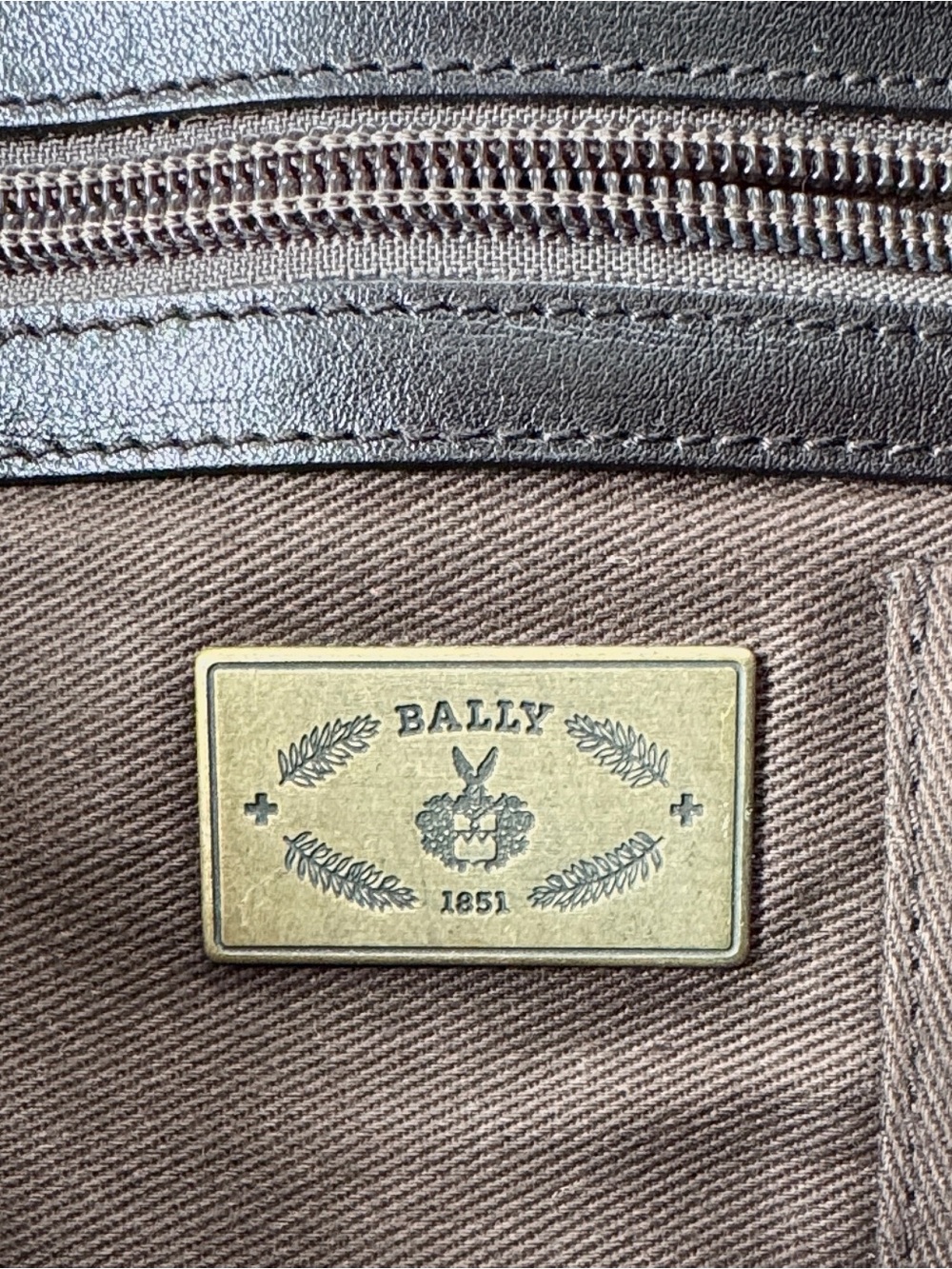Bally Chocolate Brown Leather Studded Shoulder Bag - Picture 4 of 6